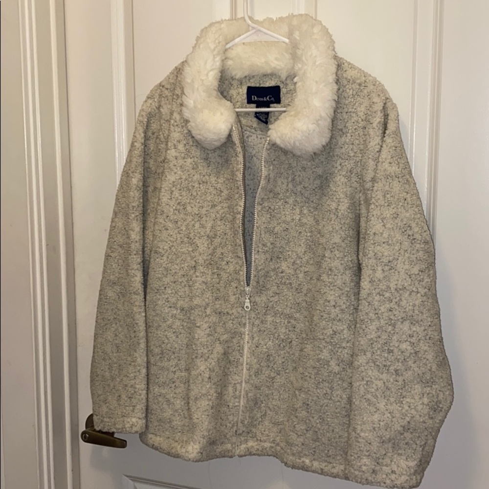 thrifted fuzzy zip up